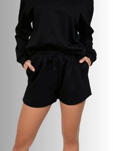 Emmie Luxeflow Short