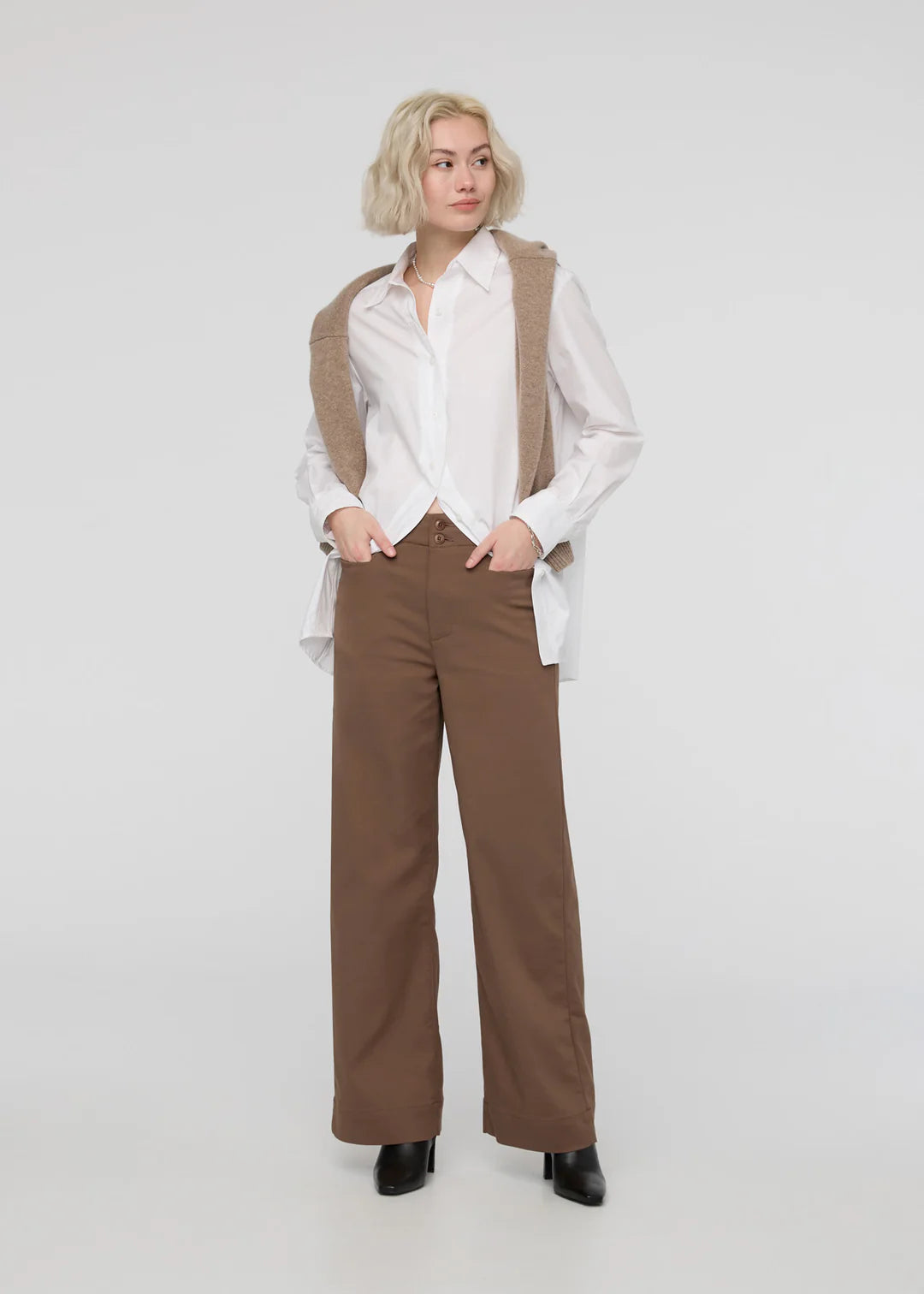 NuStretch High Rise Trouser